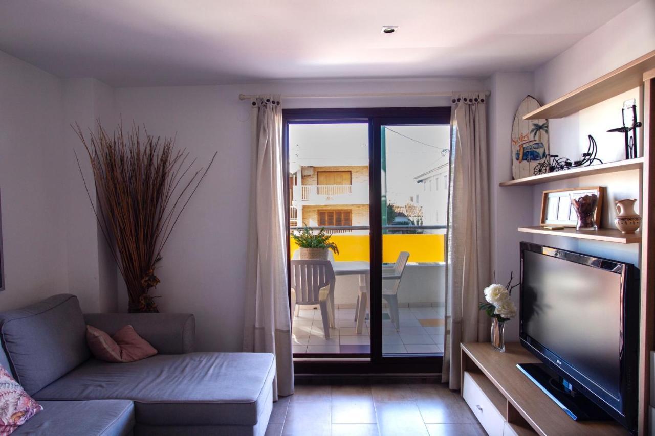 Apartamento A 50 Metros De La Playa, Luminoso Y Acogedor Oliva Dış mekan fotoğraf